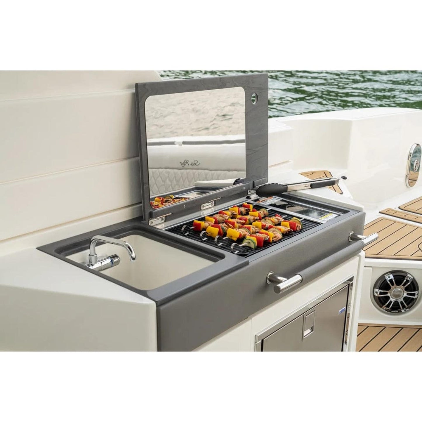 Kenyon Frontier 21" 1-Burner Built-In 120V No Lid Electric Grill With GFCI 3-Prong Cord Portrait Plug